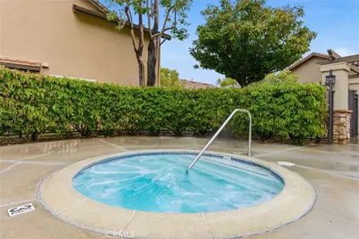 8070 E Oak Ridge Circle, Anaheim Hills, CA 92808 - Photo 23