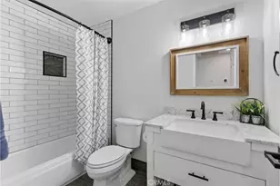 8070 E Oak Ridge Circle, Anaheim Hills, CA 92808 - Photo 19