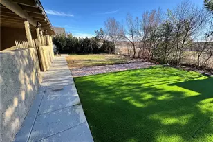 13980 Driftwood, Victorville, CA 92395 - Photo 37