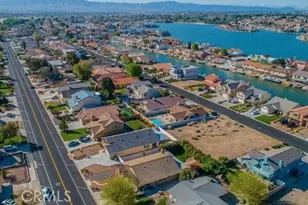 13980 Driftwood, Victorville, CA 92395 - Photo 7