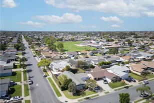 10321 10321 Janice Lynn St, Cypress, CA 90630 - Photo 27