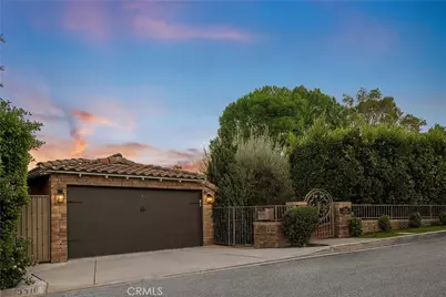 3310 Bennett Drive, Los Angeles, CA 90068 - Photo 1