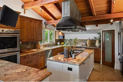 3310 Bennett Drive, Los Angeles, CA 90068 - Photo 13