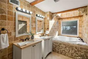 3310 Bennett Dr, Los Angeles, CA 90068 - Photo 25