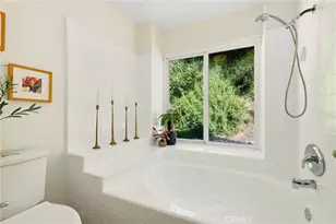 2533 N Shady Forest Ln, Orange, CA 92867 - Photo 23