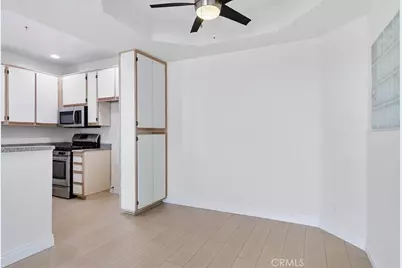 640 W 4th Street #401, Long Beach, CA 90802 - Photo 5