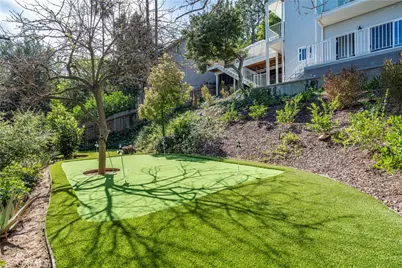 334 Anita Drive, Pasadena, CA 91105 - Photo 45
