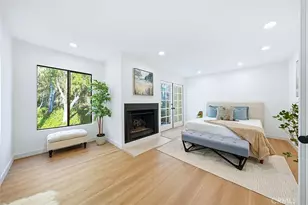 11601 Montana Ave, Los Angeles, CA 90049 - Photo 21