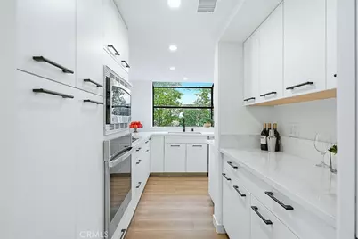 11601 Montana Ave #7, Los Angeles, CA 90049 - Photo 9