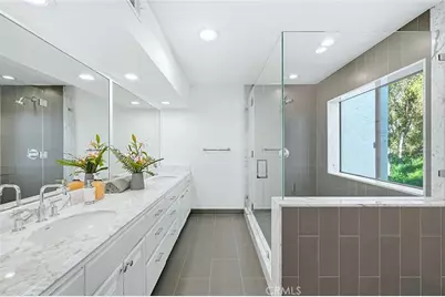 11601 Montana Ave #7, Los Angeles, CA 90049 - Photo 23