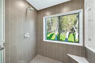 11601 Montana Ave, Los Angeles, CA 90049 - Photo 25