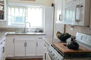 611 N Burris, Compton, CA 90221 - Photo 13