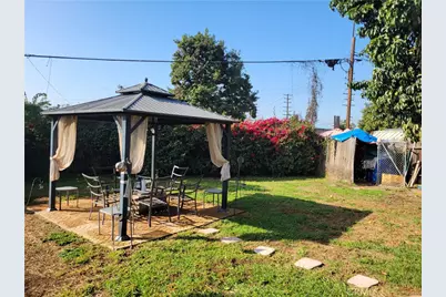 611 N Burris, Compton, CA 90221 - Photo 57