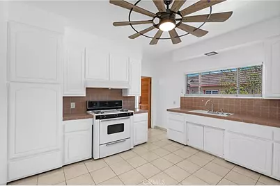 234 & 236 W.12th Street Street, San Pedro, CA 90731 - Photo 13