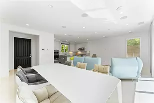 125 Toretta, Irvine, CA 92602 - Photo 7