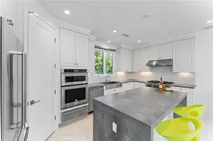 125 Toretta, Irvine, CA 92602 - Photo 17