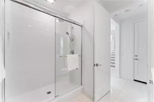 125 Toretta, Irvine, CA 92602 - Photo 11