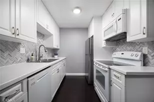 1000 W MacArthur Blvd, Santa Ana, CA 92707 - Photo 1