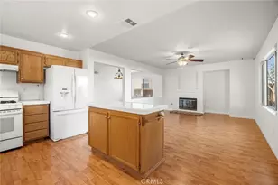 14168 Plumas Ct, Fontana, CA 92336 - Photo 9