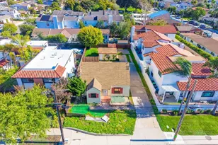 1586 Orange, Costa Mesa, CA 92627 - Photo 9