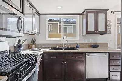 17601 Newland #H, Huntington Beach, CA 92647 - Photo 13