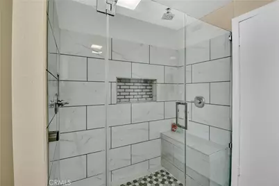 2550 W Rowland Avenue, Anaheim, CA 92804 - Photo 17