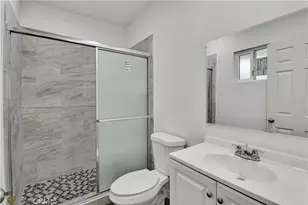 2550 W Rowland Ave, Anaheim, CA 92804 - Photo 37