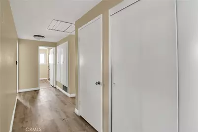 2550 W Rowland Avenue, Anaheim, CA 92804 - Photo 23