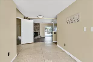 2550 W Rowland Ave, Anaheim, CA 92804 - Photo 3