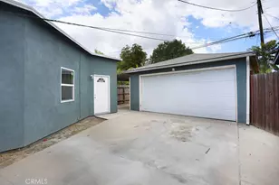 6449 Lemon Ave, Long Beach, CA 90805 - Photo 37