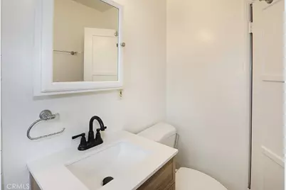 6449 Lemon Avenue, Long Beach, CA 90805 - Photo 13