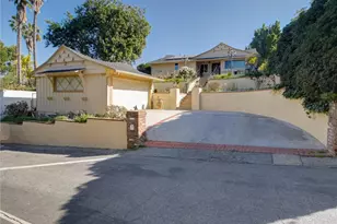 4148 Camino de la Cumbre, Sherman Oaks, CA 91423 - Photo 1