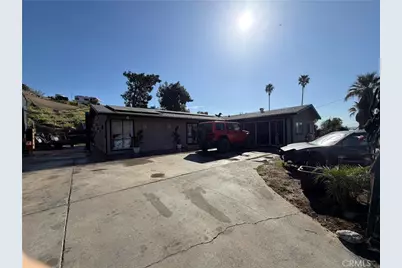 5484 Streett Cedar, Jurupa Valley, CA 92509 - Photo 1