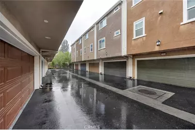 14865 W Maple Ter, Panorama City, CA 91402 - Photo 33