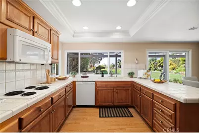 8503 Seranata Drive, Whittier, CA 90603 - Photo 15