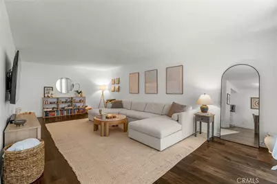 4637 Willis #208, Sherman Oaks, CA 91403 - Photo 5