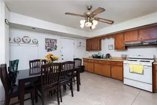 1031 K, Reedley, CA 93654 - Photo 9