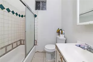 1031 K, Reedley, CA 93654 - Photo 17