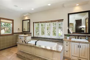 21822 Seacrest Ln, Huntington Beach, CA 92646 - Photo 33