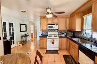 23301 Ridge Route, Laguna Hills, CA 92653 - Photo 5