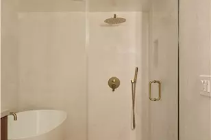 6652 Hough St, Los Angeles, CA 90042 - Photo 17