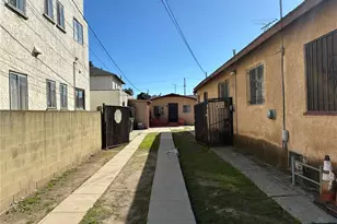 1464 W 36th St, Los Angeles, CA 90018 - Photo 3