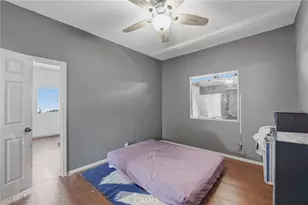 540 W 93rd, Los Angeles, CA 90044 - Photo 15