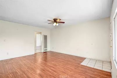 1649 S La Brea, Los Angeles, CA 90019 - Photo 9
