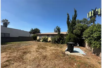 9809 Avalon Boulevard, Los Angeles, CA 90003 - Photo 1