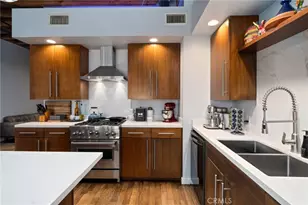 1100 E 3rd St, Long Beach, CA 90802 - Photo 19