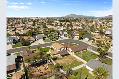 14314 Chantry Drive, Moreno Valley, CA 92553 - Photo 37