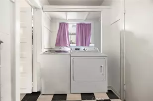 1842 Temple Ave, Signal Hill, CA 90755 - Photo 11