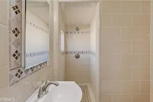 400 N Peach Knoll, Anaheim, CA 92805 - Photo 21