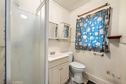 1842 Temple Avenue, Signal Hill, CA 90755 - Photo 31